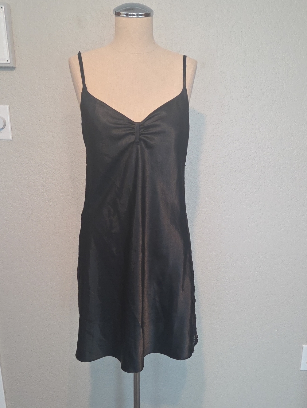 Morgan Taylor Intimates Black Nightgown S